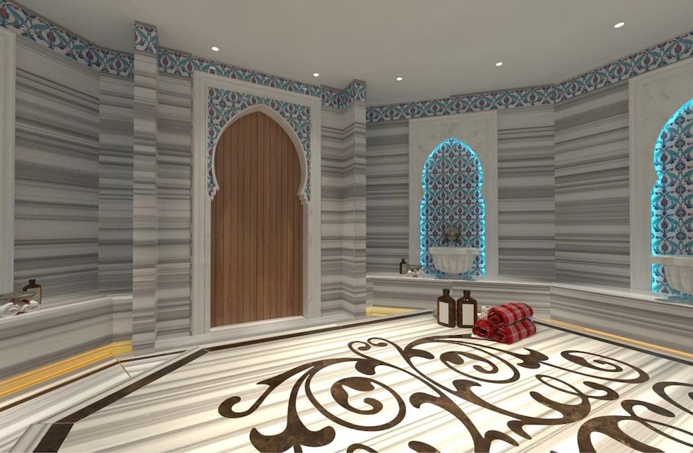 Hotel Doubletree By Hilton Elazig Esterno foto
