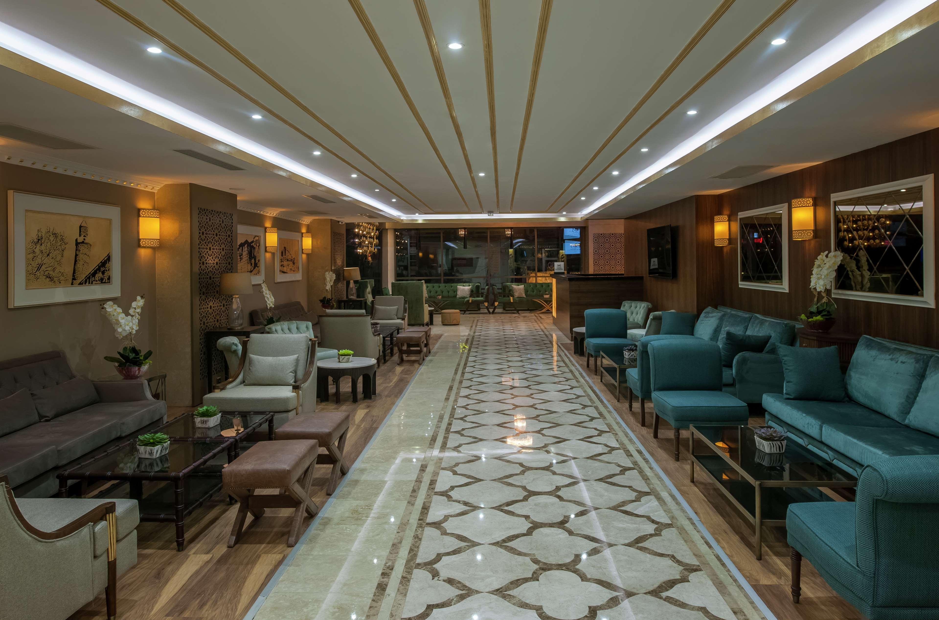 Hotel Doubletree By Hilton Elazig Esterno foto