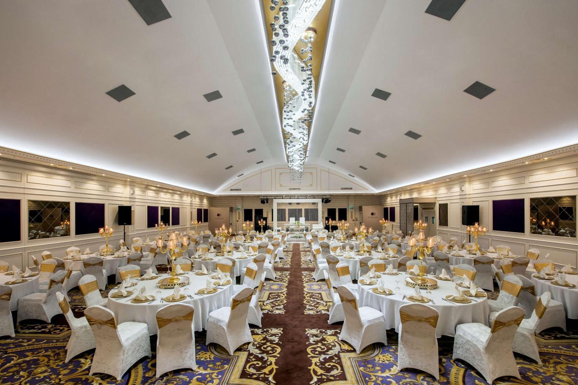 Hotel Doubletree By Hilton Elazig Esterno foto